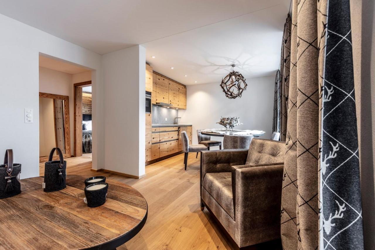 Unique Alpic Style Apartment In The Heart Of Davos Luaran gambar